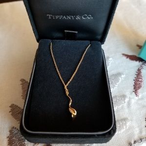 Tiffany & Co orchid drop gold charm necklace chain